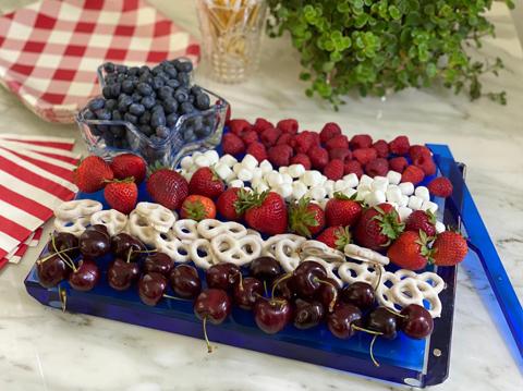Red, White and blue, Apeloig collection style