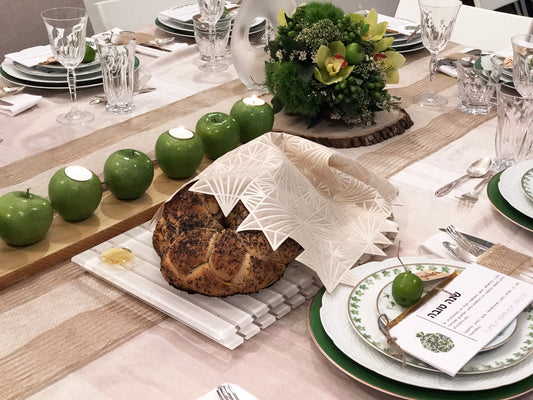 Wood and Apples Rosh Hashanah Decoration